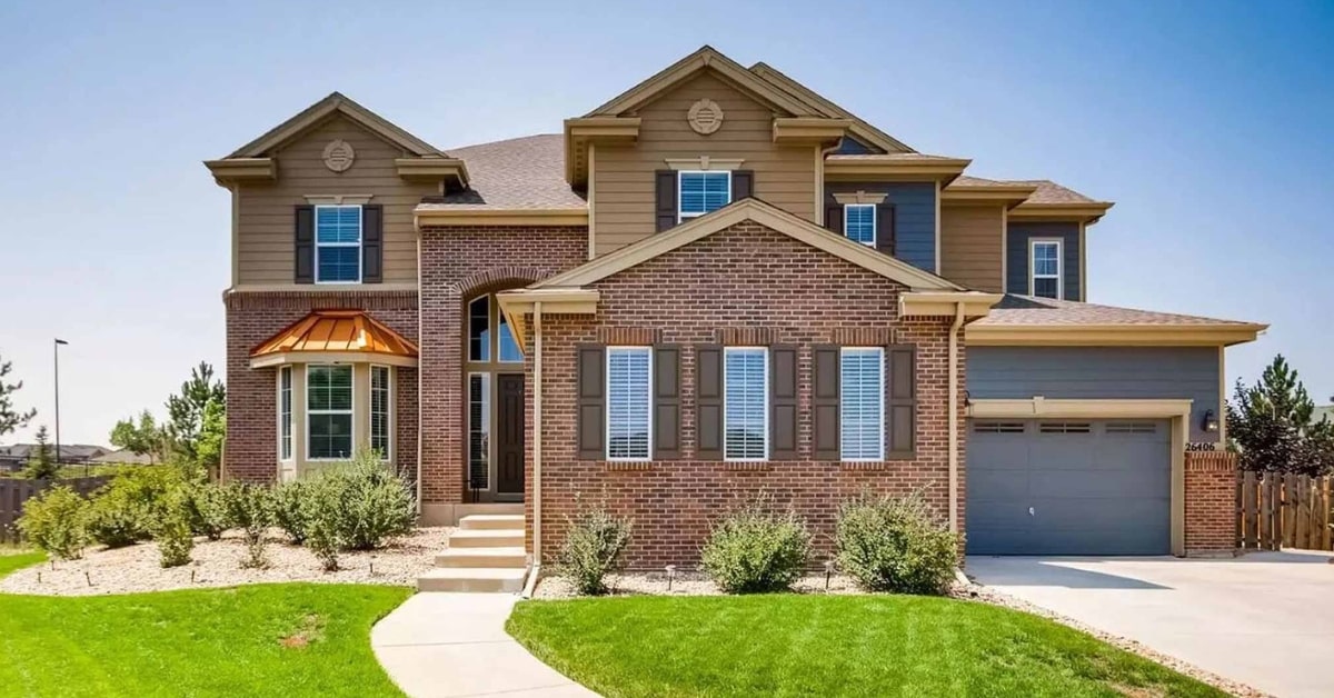 Real Estate Imagery with Photoshop