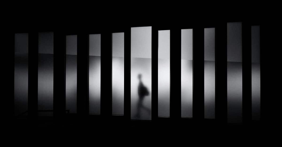 Clipping Path With Shadow