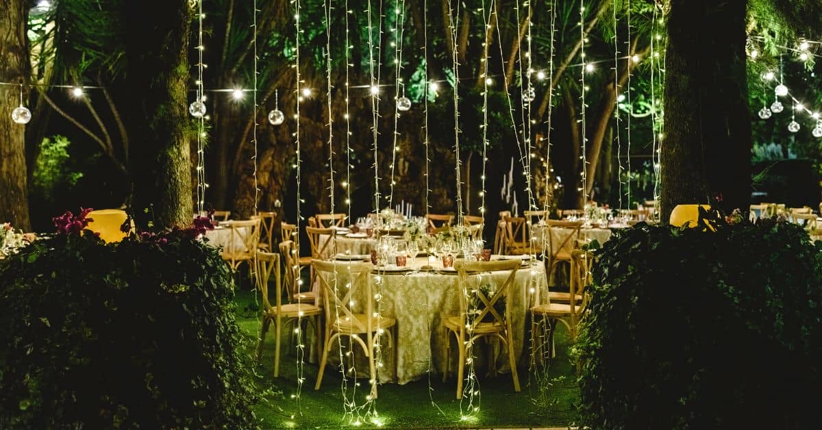 Reception Lighting Tips for Photographers