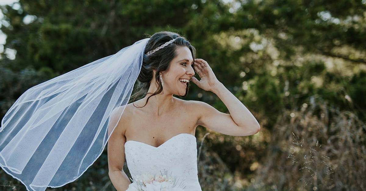 4 Tips to Quickly Shoot the Wedding Dress