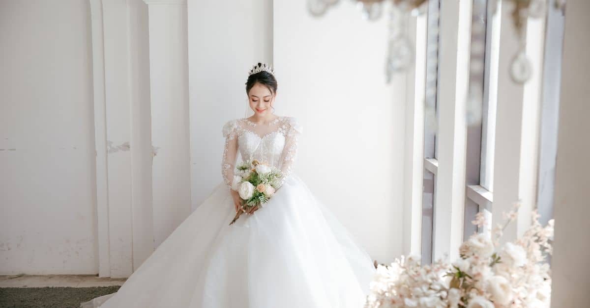 7 Techniques for Better Bridal Posing