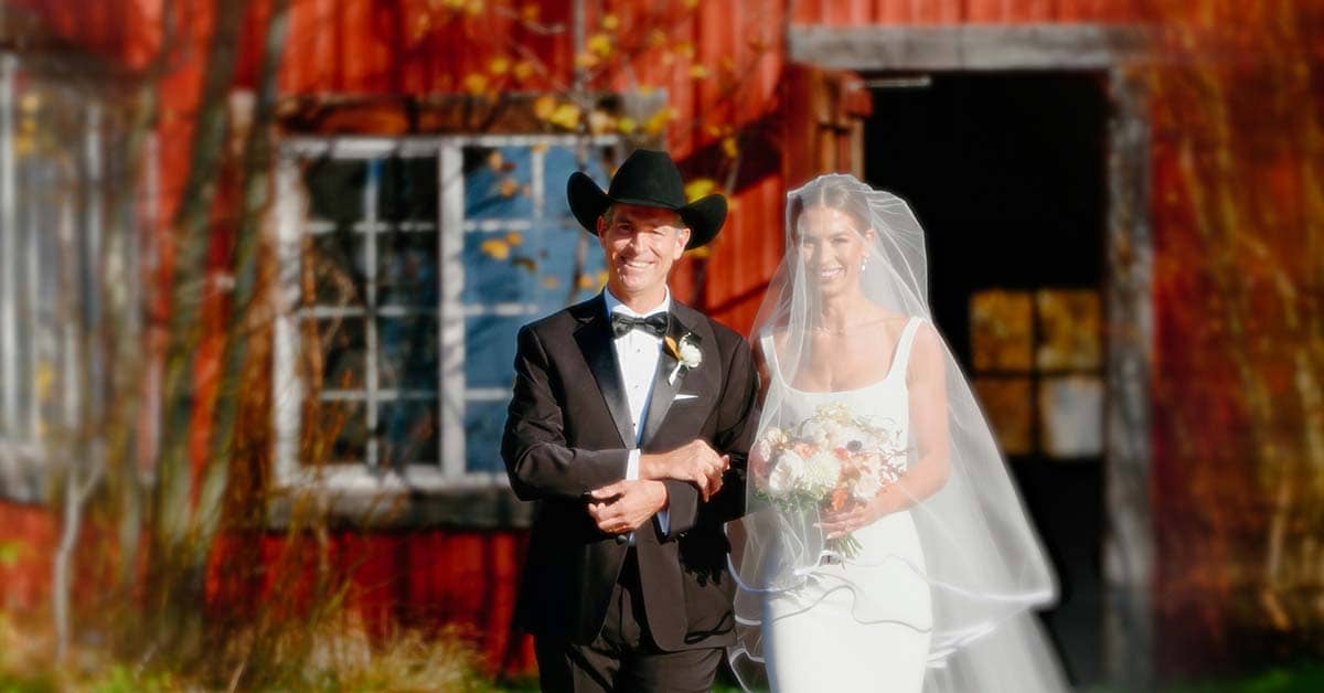 Rustic Barn Wedding Photo Inspiration