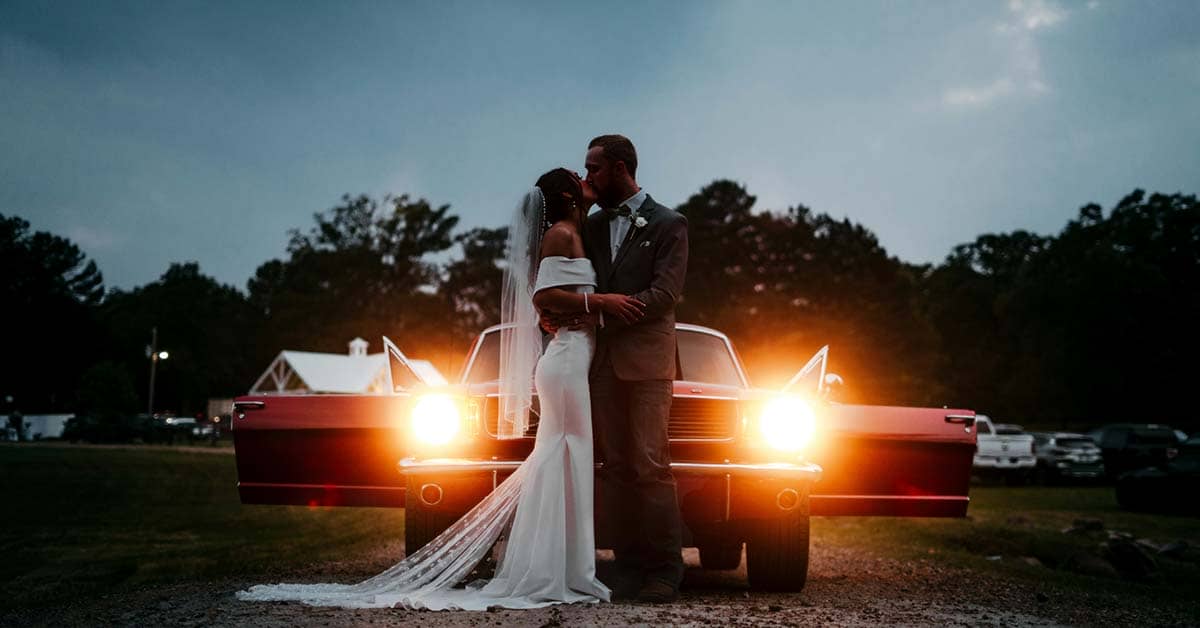 Wedding First Kiss Photography