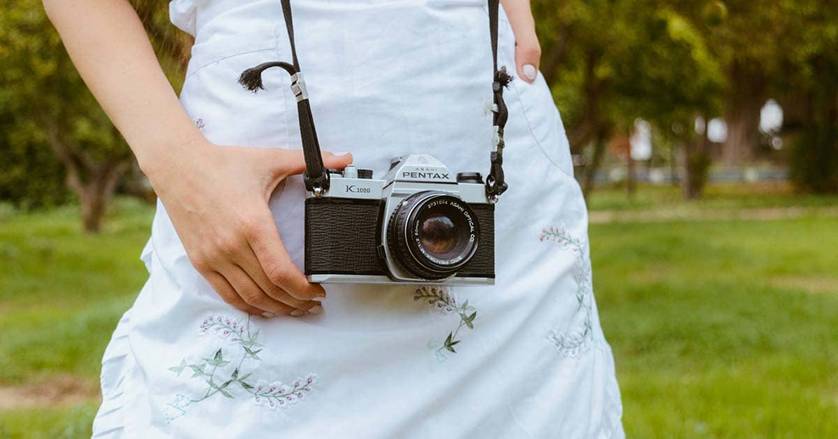 Wedding Photograpers Guide on Camera Bodies