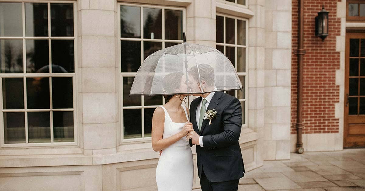 Wedding Photos in the Rain