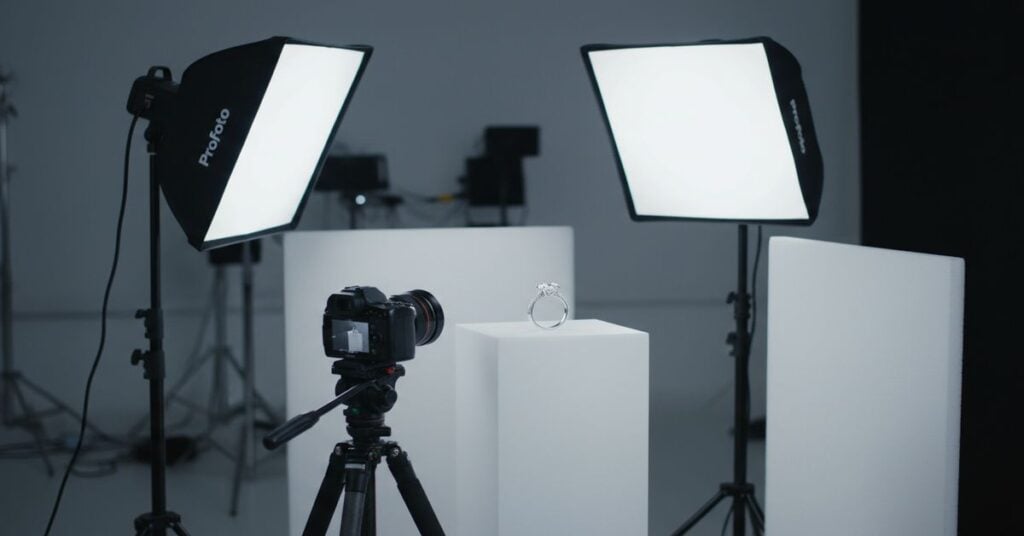 The Secret Behind Sparkling Perfection In Jewelry Photos Featured Image